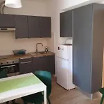 Sincic شقة *